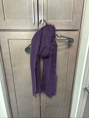 Plum Knit Fringe Scarf